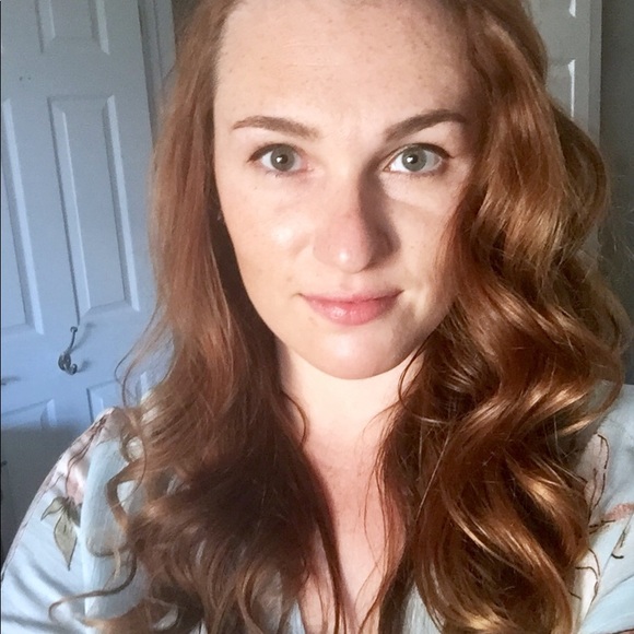 Meet your Posher, Maddie - Picture 1 of 3